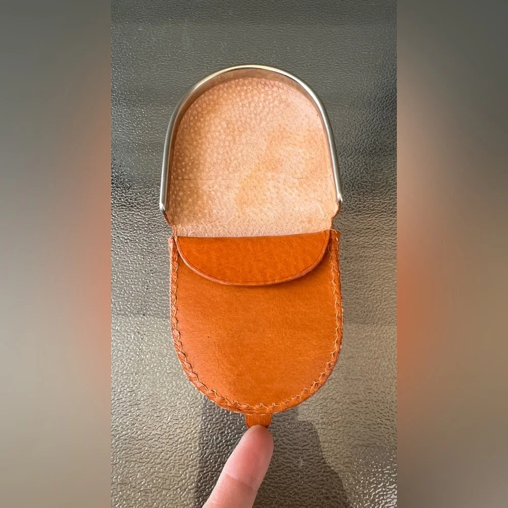 Vintage 50-60’s Caramel Leather Coin Wallet